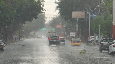Lluvias, granizo y fuertes vientos en Mendoza: así se desató la intensa tormenta Lluvias, granizo y fuertes vientos en Mendoza: así se desató la intensa tormenta