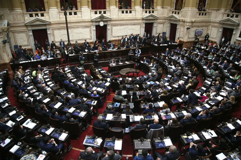 Oficialismo y aliados buscan acelerar la sanción de la ley para bajar la edad de imputabilidad de los menores.
