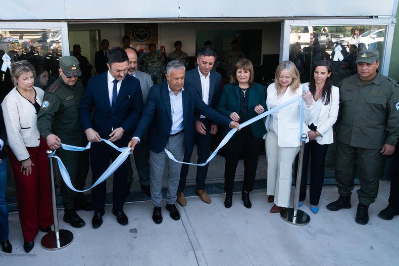 Las autoridades realizaron el tradicional corte de cintas en Guaymallén.