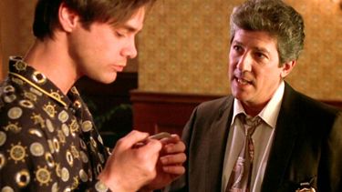 La máscara: así luce hoy Peter Riegert, actor que interpretó a Mitch Kellaway