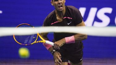 Rafa Nadal acecha la punta.