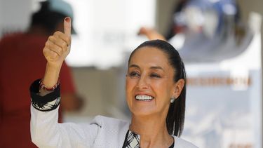 La candidata oficialista Claudia Sheinbaum se convirtió en la primera mujer presidenta de México.