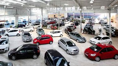 La venta de autos nuevos en el país continúa en baja en abril