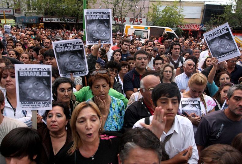 marcha por Emanuel