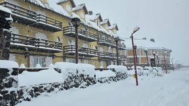 videos: la nieve, principal protagonista del fin de semana largo en mendoza