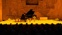 El Teatro Mendoza se iluminará con Candlelight.