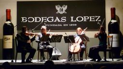 Bodega López lanza cosecha ícono y comercializará grappa y vodka