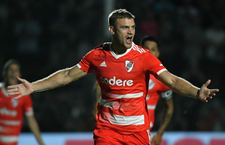 Lucas Beltr&aacute;n se va de River.