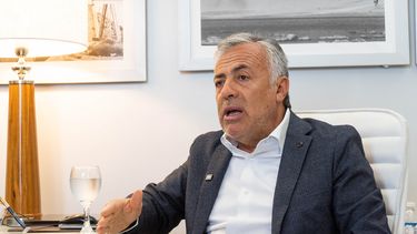 Alfredo Cornejo presentó una denuncia judicial por la difusión de un video manipulado y fake news en redes sociales Alfredo Cornejo presentó una denuncia judicial por la difusión de un video manipulado y fake news en redes sociales