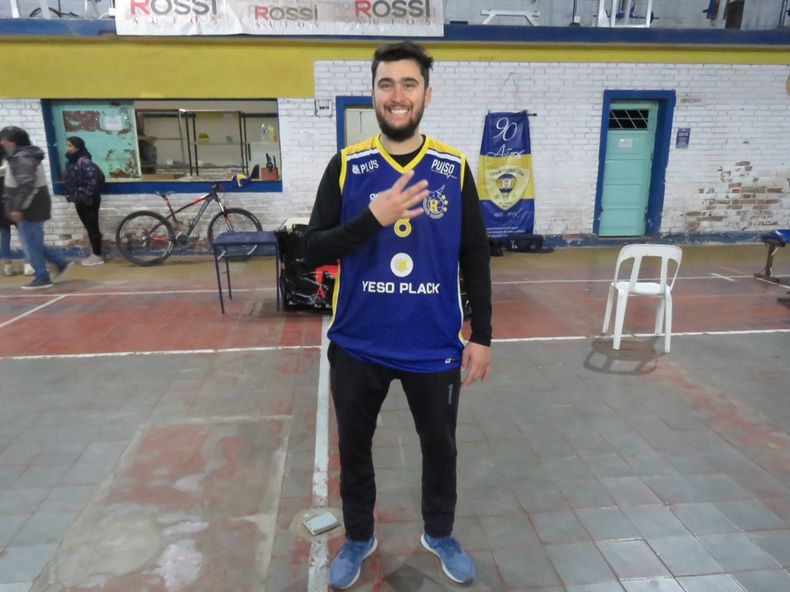 Básquet. Germán Rodríguez, capitán y referente de Huracán.