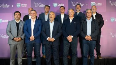 Uno de los intendentes radicales es el mejor valuado por la ciudadanía en todo el país. Uno de los intendentes radicales es el mejor valuado por la ciudadanía en todo el país.