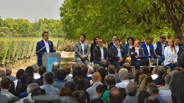 que paso con el dolar malbec que anuncio massa y debia entrar hoy en vigencia