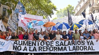 Los sindicatos más duros se movilizarán al Congreso cuando se trate la reforma laboral. Los sindicatos más duros se movilizarán al Congreso cuando se trate la reforma laboral.