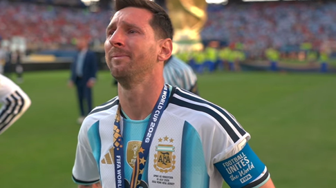 Las cámaras siguieron de cerca a Messi, quien disputó su última Copa del Mundo con la camiseta de la Selección Argentina.