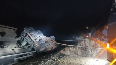 gran despliegue policial en alta montana para rescatar a un camionero accidentado
