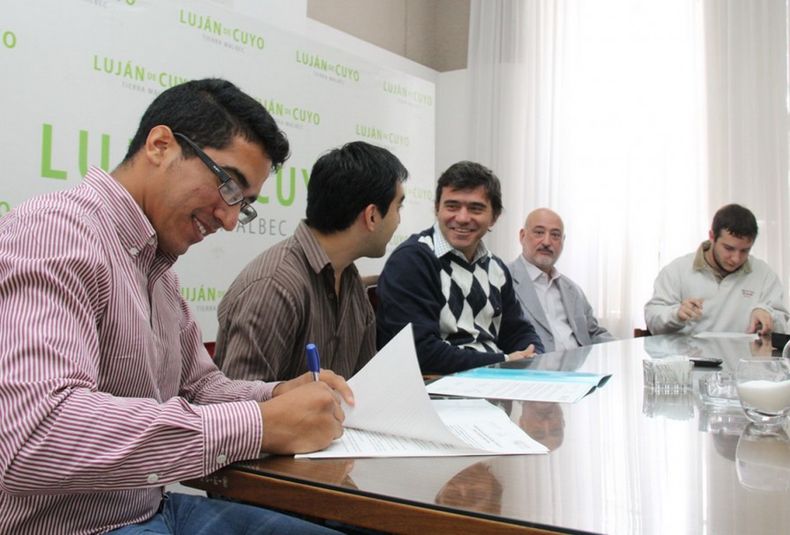 Carlos López Puelles