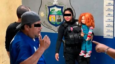 Chucky, arrestado por la policía de México.