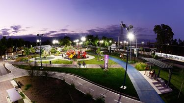 Godoy Cruz reconvirtió la iluminación a led en 26 parques y plazas.