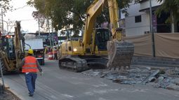 La Municipalidad de Mendoza comenzó el lunes 29/06 la remodelación integral de la calle Hipólito Yrigoyen.