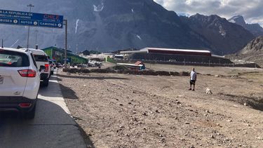 El objetivo es garantizar la seguridad de los viajeros que circulan entre Argentina y Chile El objetivo es garantizar la seguridad de los viajeros que circulan entre Argentina y Chile