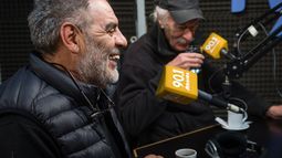 Ernesto Suárez y Marcelo Lacerna presentan La Sanata en el Teatro Independencia.