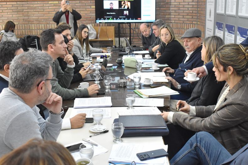 Debate en comisiones del nuevo Código Unificado de Edificación de la provincia de Mendoza.