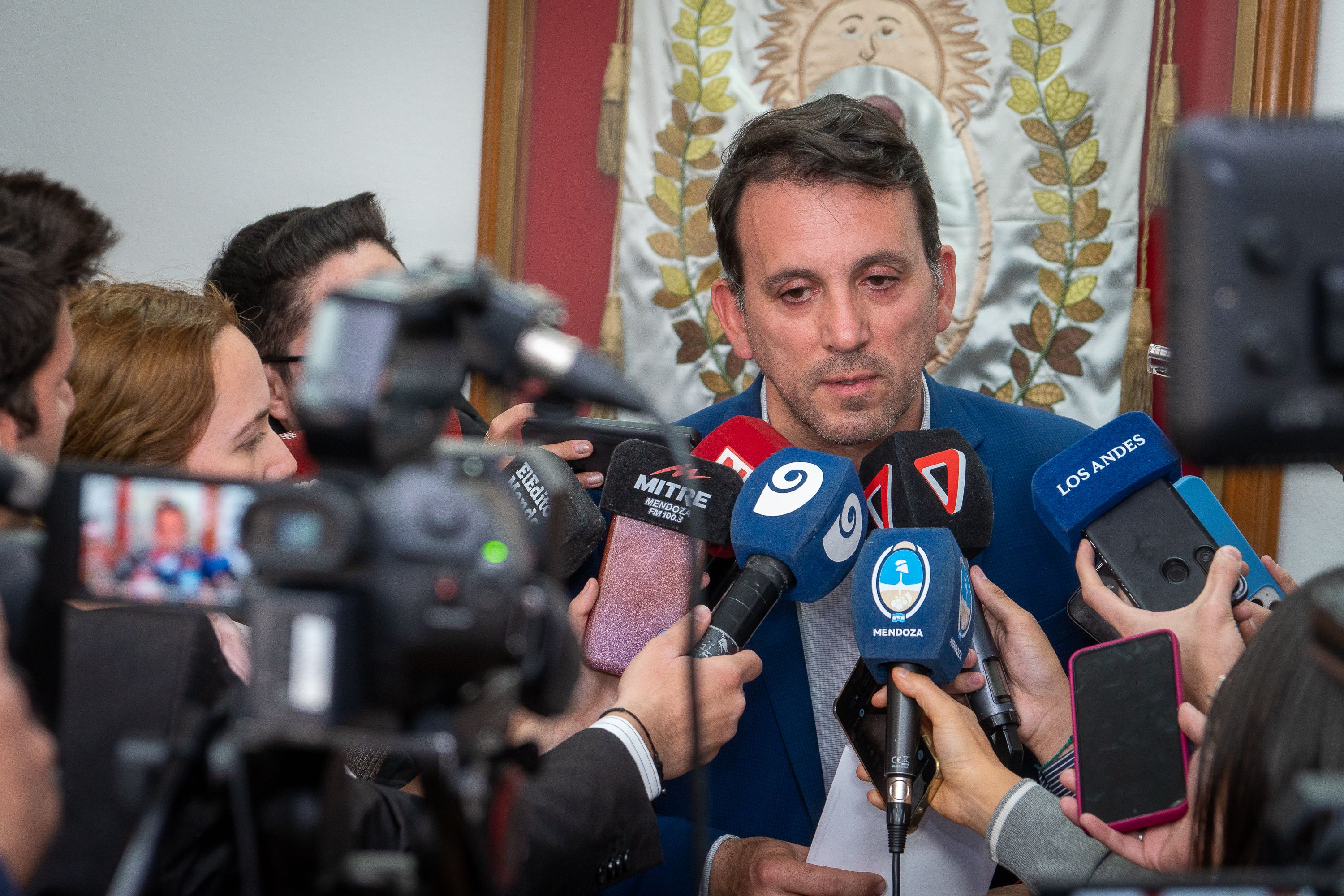 Conformaron un protocolo de crisis por la menor atrincherada en La Paz