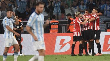 torneo clausura: estudiantes fue mas que racing en los penales y se consagro campeon torneo clausura: estudiantes fue mas que racing en los penales y se consagro campeon