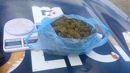 Operativos en el Gran Mendoza: seis personas detenidas y dos autos recuperados.