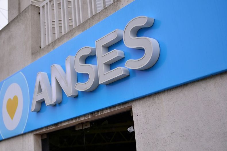 ANSES: quiénes cobran este martes 27 de agosto de 2024