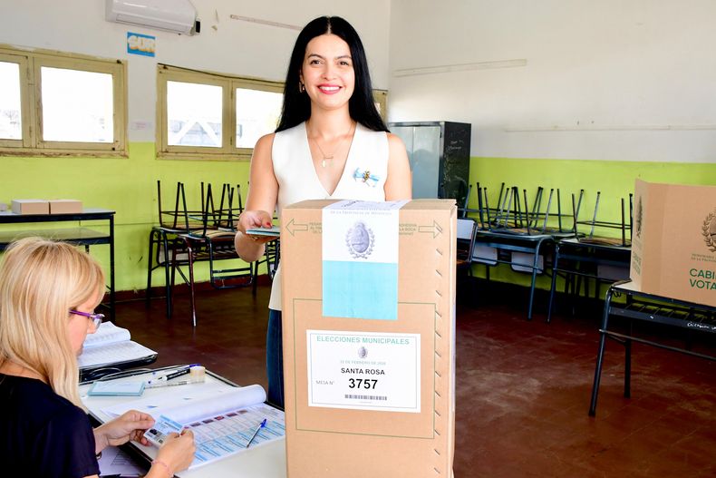 En 2025, Flor Destéfanis bajó su candidatura a la diputación nacional 