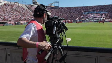 Se retira un ejecutivo clave de la compañía que maneja la televisación del fútbol argentino.