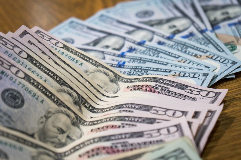 Así cotiza el dólar blue en Mendoza este jueves 1 de agosto. Mirá cómo quedó frente al dólar oficial.&nbsp;
