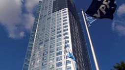 Un nuevo fallo por la causa YPF beneficia a la Argentina.